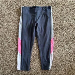 Grey/white/pink capris